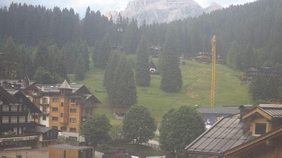 immagine della webcam nei dintorni di Marilleva: webcam Rifugio Viviani