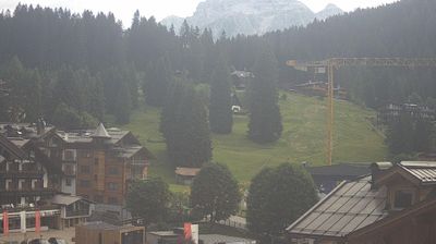 immagine della webcam nei dintorni di Carisolo: webcam Rifugio Viviani