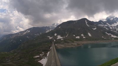 immagine della webcam nei dintorni di La Thuile: webcam Pont