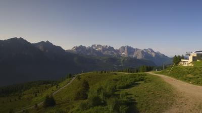 immagine della webcam nei dintorni di Cles: webcam Marilleva