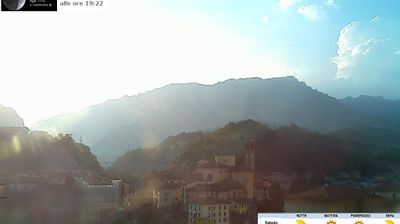 immagine della webcam nei dintorni di San Simone Baita del Camoscio: webcam San Giovanni Bianco