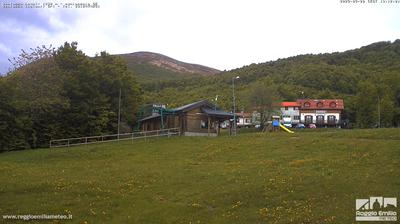 immagine della webcam nei dintorni di Capanne di Sillano: webcam Ventasso