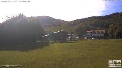 immagine della webcam nei dintorni di Calestano: webcam Ventasso