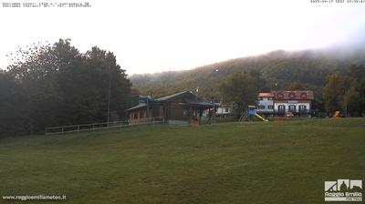 immagine della webcam nei dintorni di Busana: webcam Ventasso