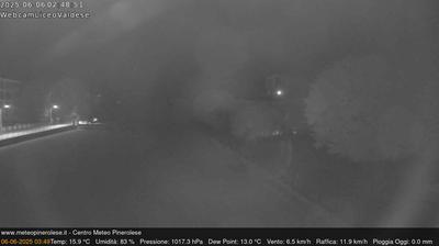 immagine della webcam nei dintorni di San Pietro Val Lemina: webcam Torre Pellice