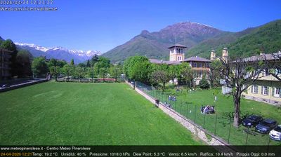 immagine della webcam nei dintorni di Prali: webcam Torre Pellice