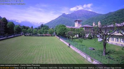 immagine della webcam nei dintorni di Ostana: webcam Torre Pellice