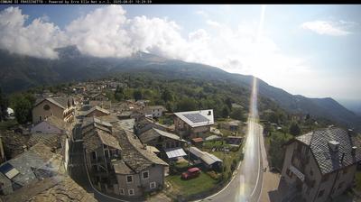 immagine della webcam nei dintorni di Alpette: webcam Frassinetto