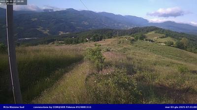 immagine della webcam nei dintorni di Varano de' Melegari: webcam Borgo Val di Taro