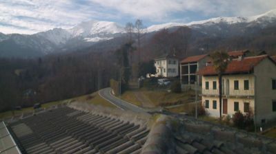 immagine della webcam nei dintorni di Vialfrè: webcam Canischio