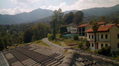 immagine della webcam nei dintorni di Castelnuovo Nigra: webcam Canischio