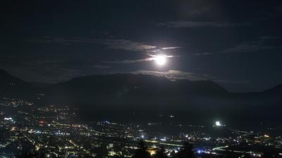 immagine della webcam nei dintorni di Monte Bondone: webcam Isera
