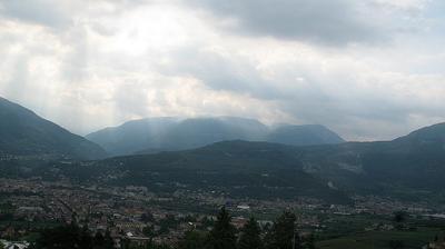 immagine della webcam nei dintorni di Nago-Torbole: webcam Isera