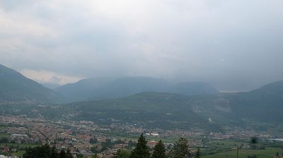 immagine della webcam nei dintorni di Monte Bondone: webcam Isera