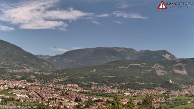 immagine della webcam nei dintorni di Monte Bondone: webcam Isera