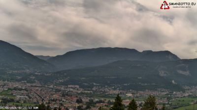 immagine della webcam nei dintorni di Riva del Garda: webcam Isera