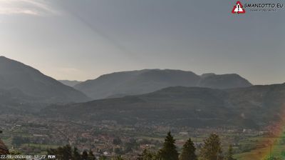 immagine della webcam nei dintorni di Nago-Torbole: webcam Isera