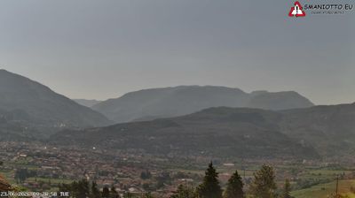 immagine della webcam nei dintorni di Tenno: webcam Isera