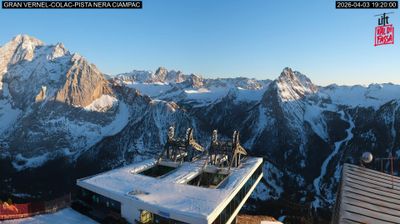 immagine della webcam nei dintorni di Canale d'Agordo: webcam Penia di Canazei