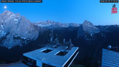immagine della webcam nei dintorni di Corvara in Badia: webcam Penia di Canazei