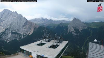 immagine della webcam nei dintorni di Moena: webcam Penia di Canazei
