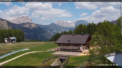 immagine della webcam nei dintorni di Campitello di Fassa: webcam Vigo di Fassa