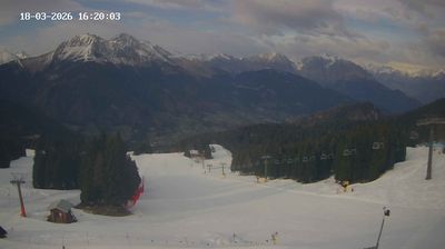 immagine della webcam nei dintorni di Costa Volpino: webcam Darfo Boario Terme