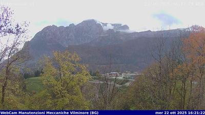immagine della webcam nei dintorni di Saviore dell'Adamello: webcam Vilminore di Scalve