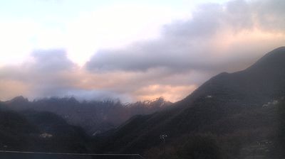 immagine della webcam nei dintorni di Massa: webcam Montignoso