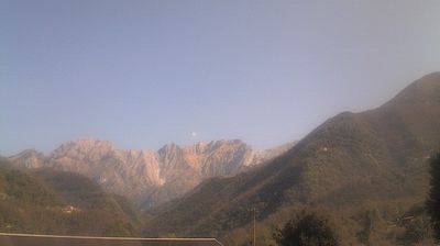 immagine della webcam nei dintorni di Viareggio: webcam Montignoso