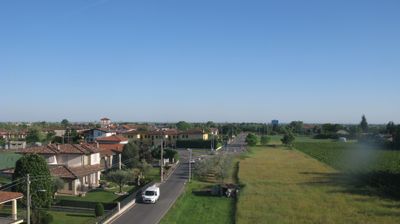 immagine della webcam nei dintorni di Tavernola Bergamasca: webcam Cazzago San Martino