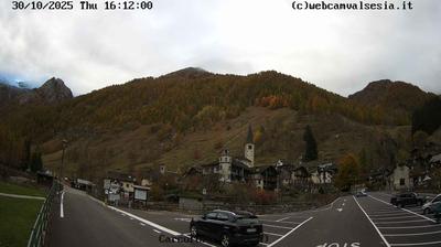 immagine della webcam nei dintorni di Rifugio Boffalora Ticino: webcam Carcoforo