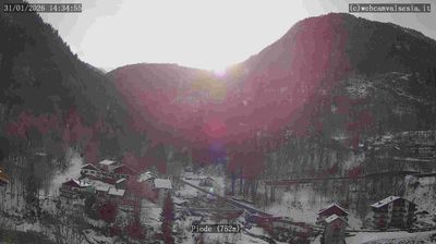 immagine della webcam nei dintorni di Gressoney-Saint-Jean: webcam Piode