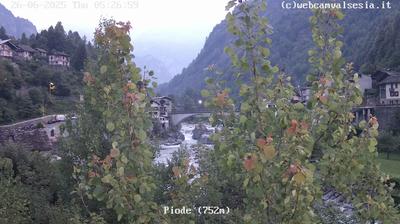 immagine della webcam nei dintorni di Riva Valdobbia: webcam Piode