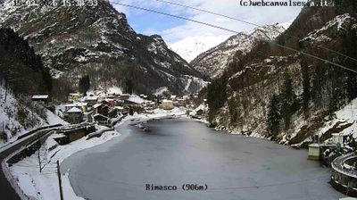 immagine della webcam nei dintorni di Passo dei Salati: webcam Rimasco
