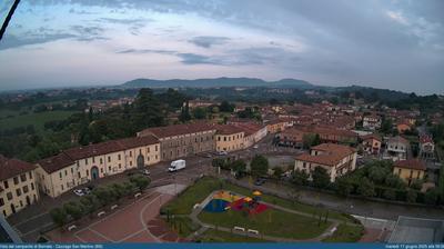 immagine della webcam nei dintorni di Predore: webcam Cazzago San Martino