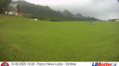 immagine della webcam nei dintorni di Vittorio Veneto: webcam Col Indes
