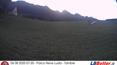 immagine della webcam nei dintorni di Pieve d'Alpago: webcam Tambre