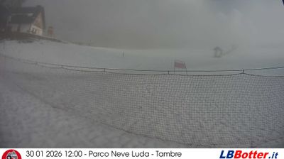 immagine della webcam nei dintorni di Vittorio Veneto: webcam Col Indes