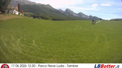 immagine della webcam nei dintorni di Vittorio Veneto: webcam Col Indes