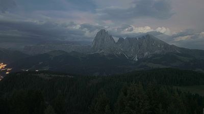 immagine della webcam nei dintorni di Funes: webcam Bulla