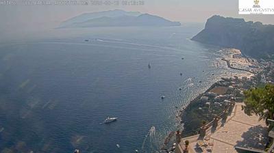 immagine della webcam nei dintorni di Sant'Agata sui Due Golfi: webcam Anacapri