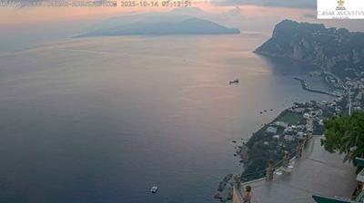 immagine della webcam nei dintorni di Casamicciola Terme: webcam Anacapri