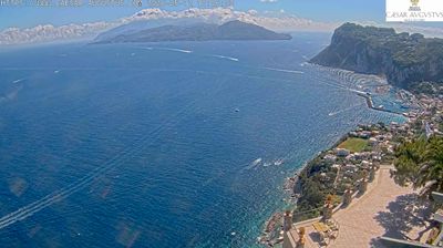 immagine della webcam nei dintorni di Serrara Fontana: webcam Anacapri