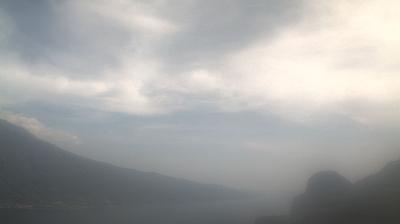 immagine della webcam nei dintorni di Passo delle Fittanze: webcam Tremosine sul Garda