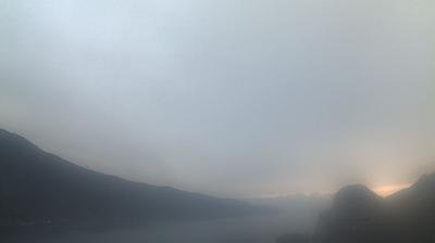 immagine della webcam nei dintorni di Ferrara di Monte Baldo: webcam Tremosine sul Garda