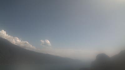 immagine della webcam nei dintorni di Ferrara di Monte Baldo: webcam Tremosine sul Garda