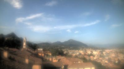 immagine della webcam nei dintorni di Oggiono: webcam Erba