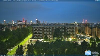 immagine della webcam nei dintorni di Milano Inganni: webcam Milano Centrale
