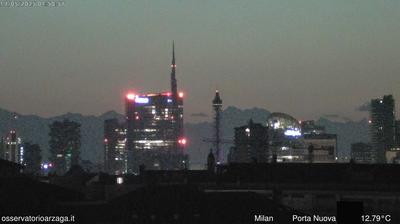 immagine della webcam nei dintorni di Milano Cavour: webcam Milano Grigioni